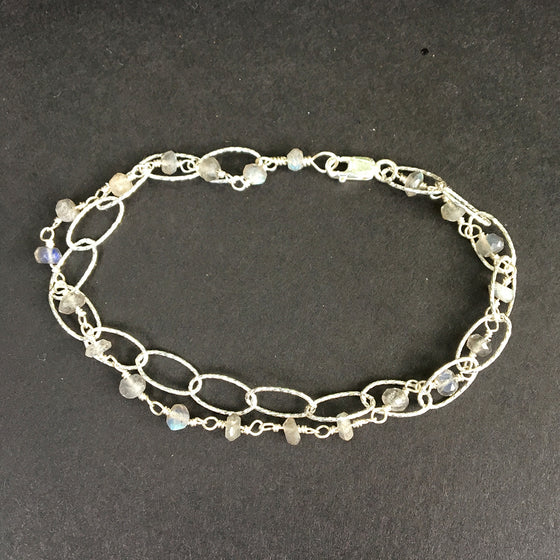 Loose Link Bracelet with Labradorite Chain