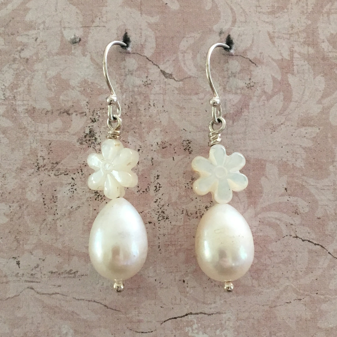 Flower and Drop Pearl Earrings