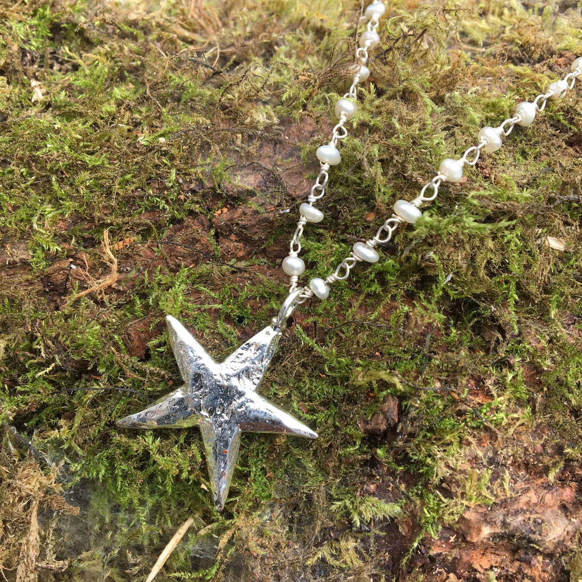 Medium Star Necklace