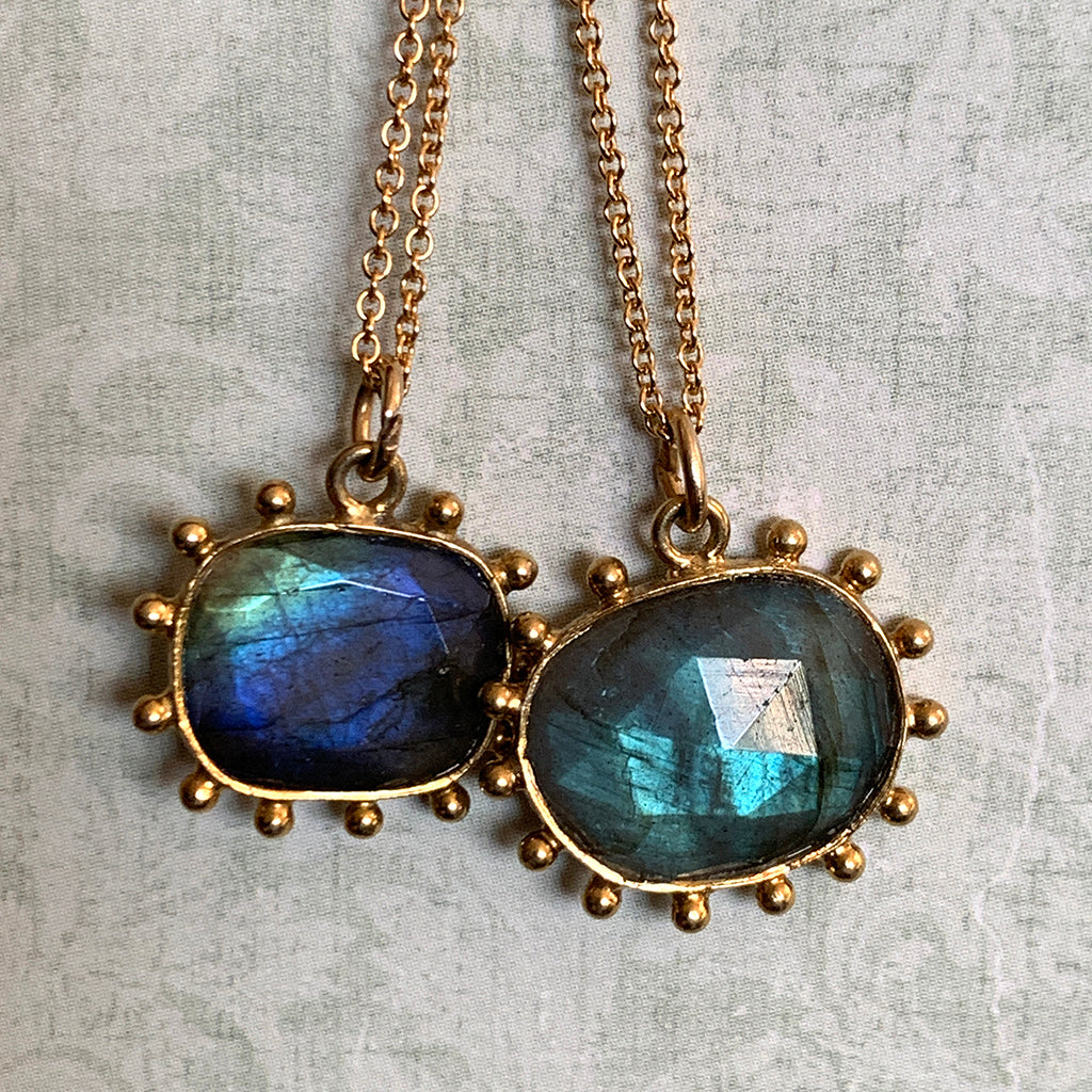 Labradorite Dotted Pendant Necklace