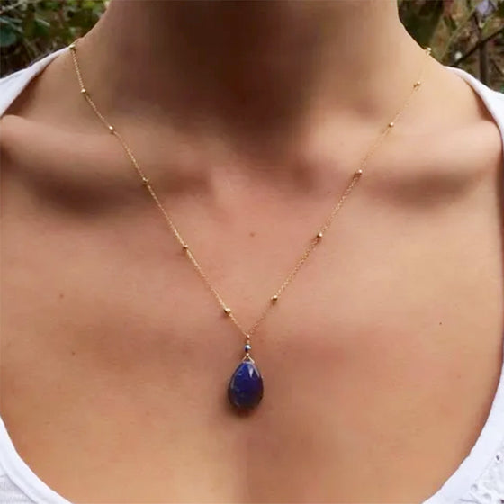 Labradorite on Dotted Gold Chain Necklace