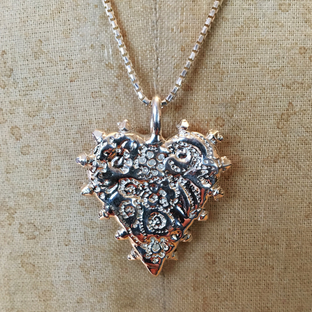 Solid Silver Dotted Embossed Heart Necklace