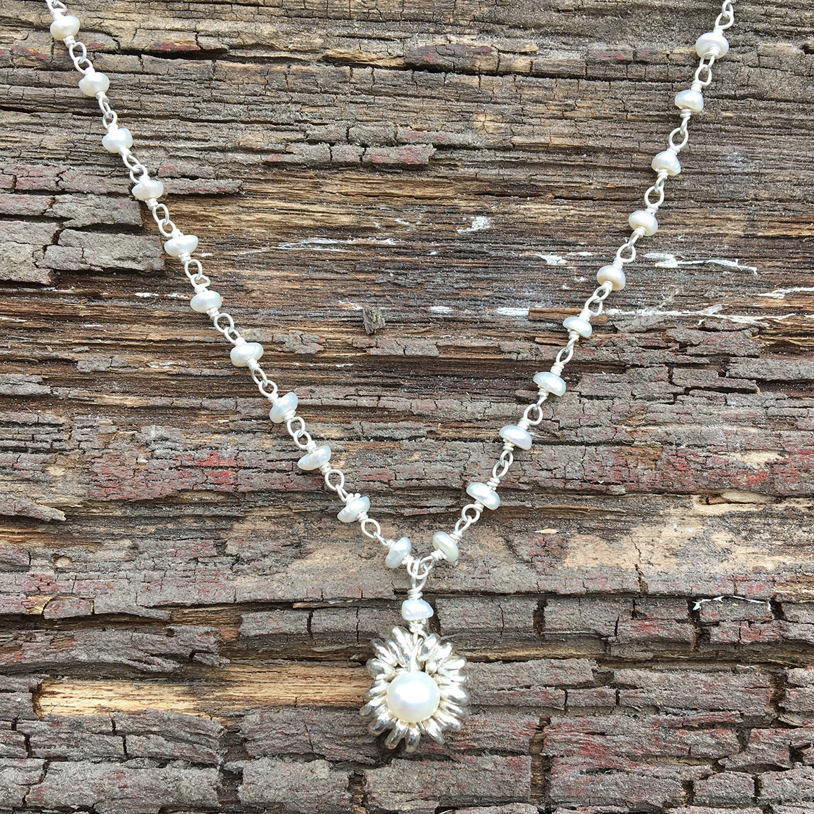 Silver Daisy Necklace