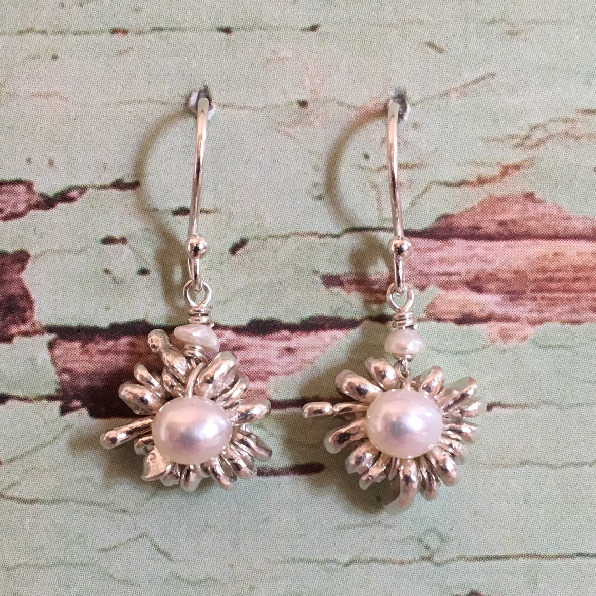 Silver Daisy and Pearl Earrings