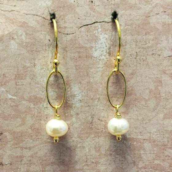 Tiny Pearl and Loose Link Earrings