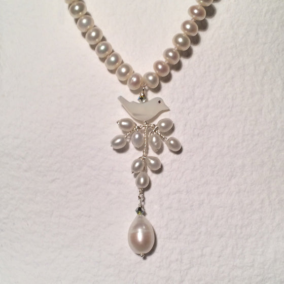 White Pearl Necklace