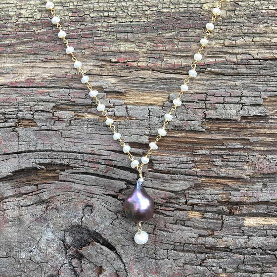 Peacock Pearl Necklace