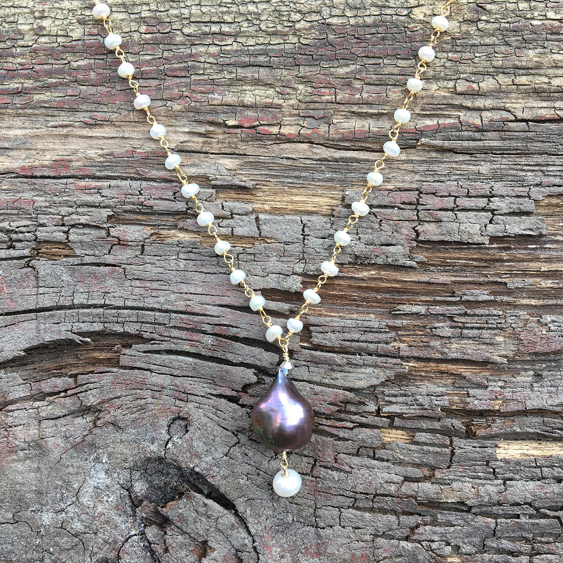 Peacock Pearl Necklace
